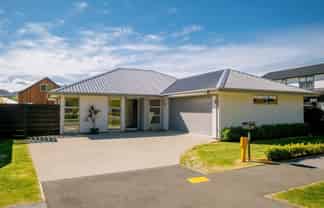 57 Risinghurst Terrace, Lower Shotover