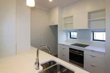 6/1b Corlett Street, Johnsonville