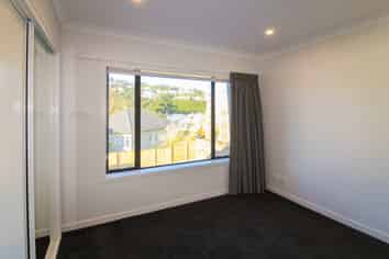 6/1b Corlett Street, Johnsonville