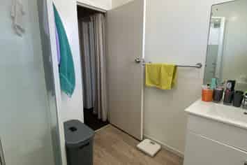 1/110 Firth Street, Hamilton East