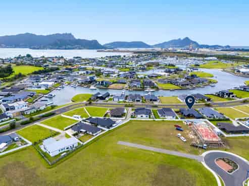 24 Matariki Drive, One Tree Point