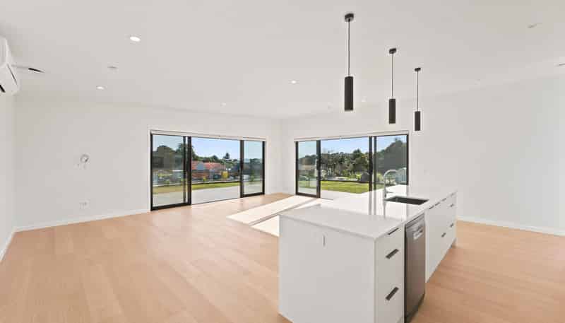 13B Cunningham Lane, Oakura