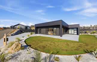 13B Cunningham Lane, Oakura