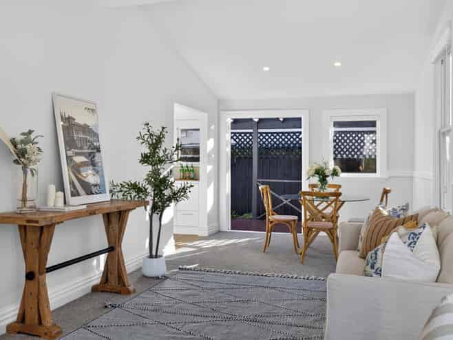 1/37 Austin Street, Sydenham