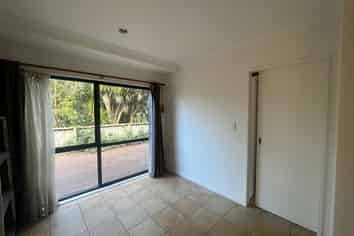 24/2 Arawa Street, New Lynn