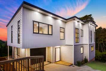 27A Fairmount Road, Titirangi