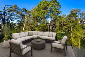 27A Fairmount Road, Titirangi