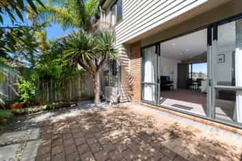 39/22 Northcross Drive, Oteha