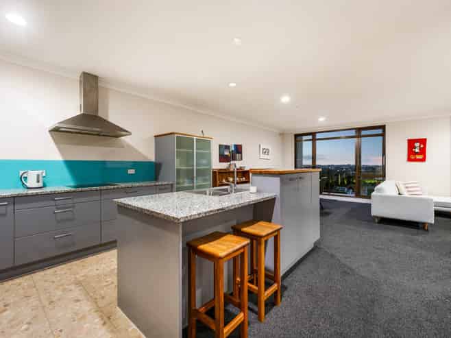 15/99 Mokoia Road, Birkenhead
