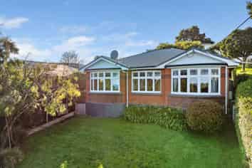 32 Grandview Crescent, OPOHO