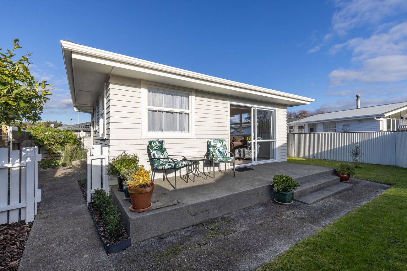 Coastal Weatherboard Beauty! – pohled 2