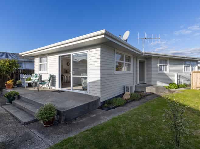 69A Michael Road, Paraparaumu Beach