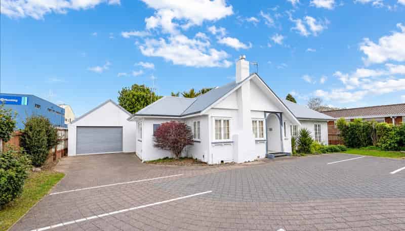 76 Ninth Avenue, Tauranga