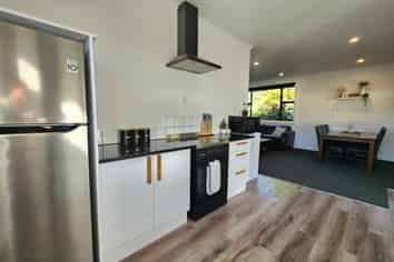 9 Inverness Street, Dunollie