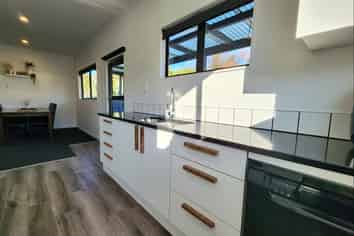 9 Inverness Street, Dunollie
