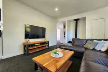 9 Inverness Street, Dunollie