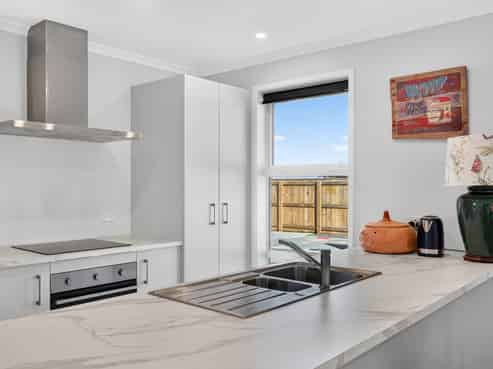 37B Rhodes Street, Carterton