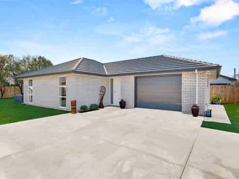 37B Rhodes Street, Carterton