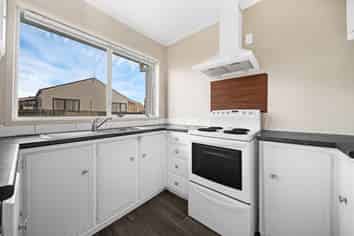 2/11 Sharivari Place, Conifer Grove
