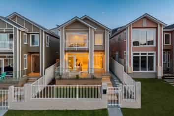 7 Skulander Crescent, Millwater