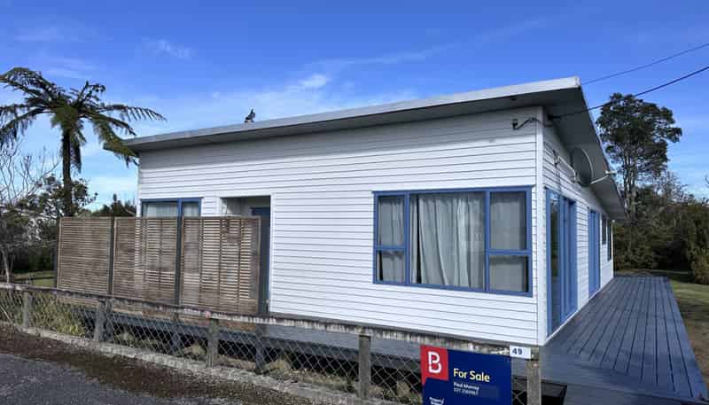 49 Wharf Road, Karamea