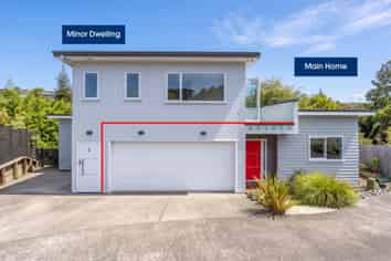 2/12H Relko Crescent, Torbay