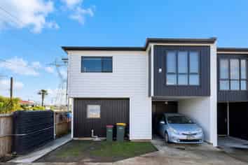 9A Julian Place, Otara