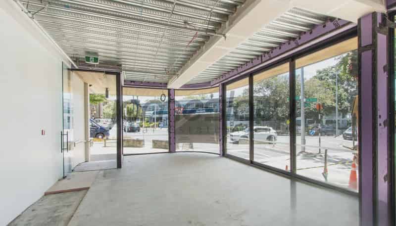 111 Hurstmere Road, Takapuna