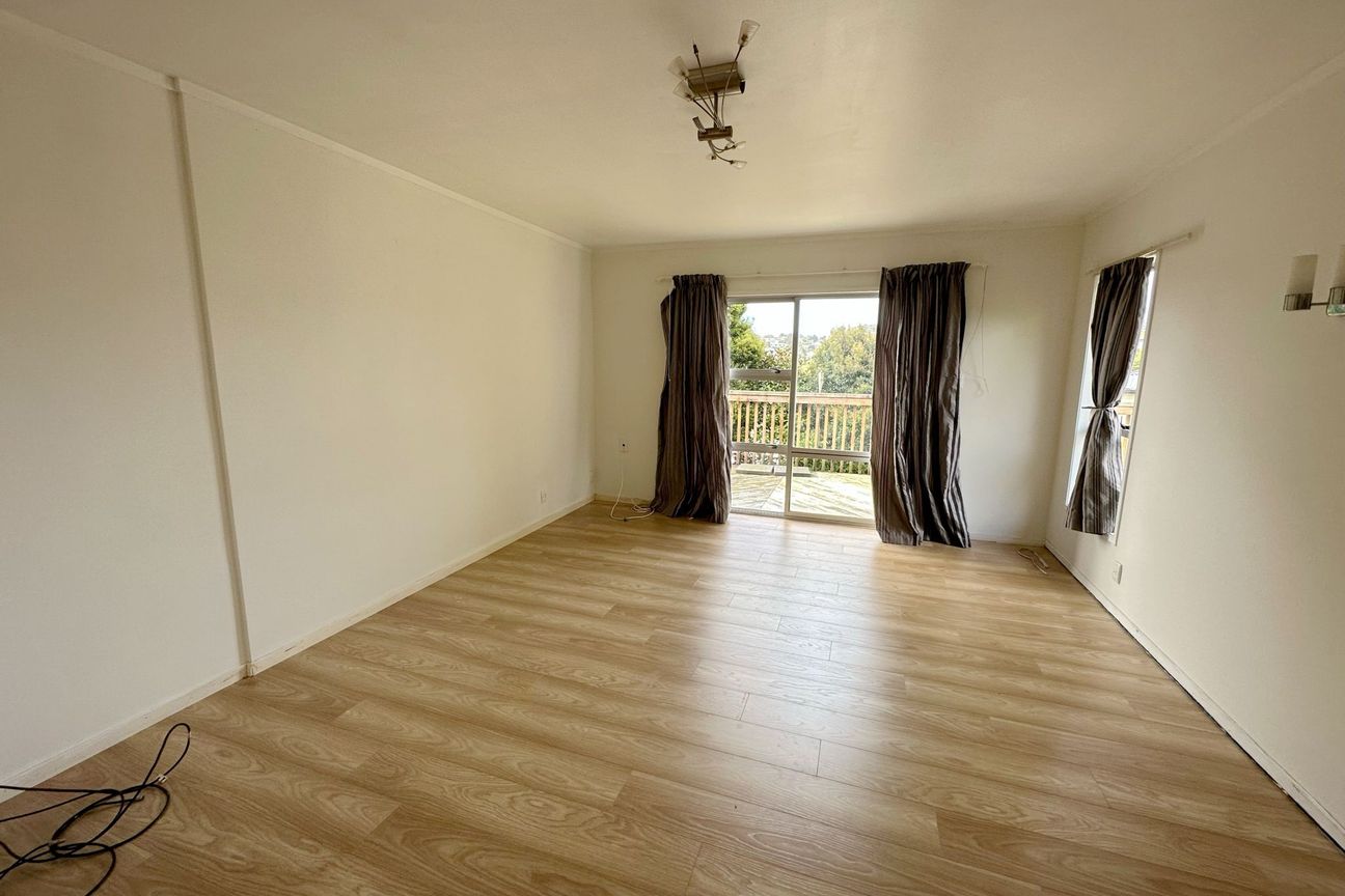 Family Home with swimming pool in Forrest Hill - Meer