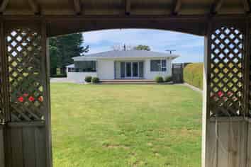 144 King Road, Inglewood