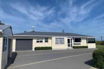 144 King Road, Inglewood