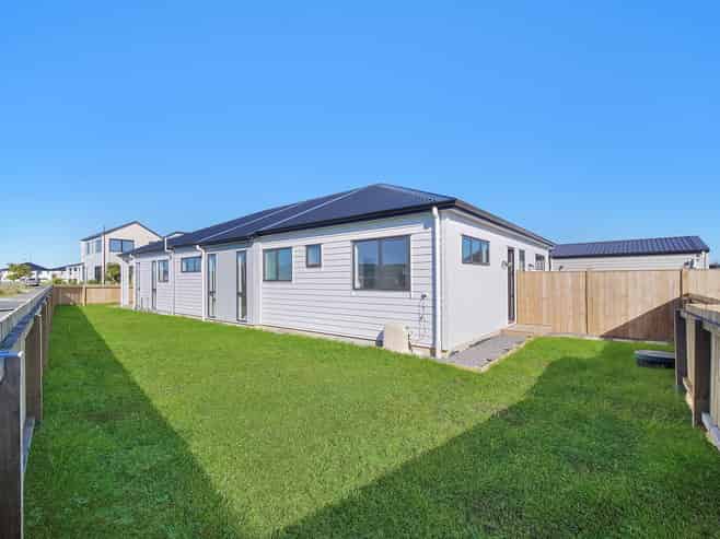 27  Kapeta Lane, Karaka