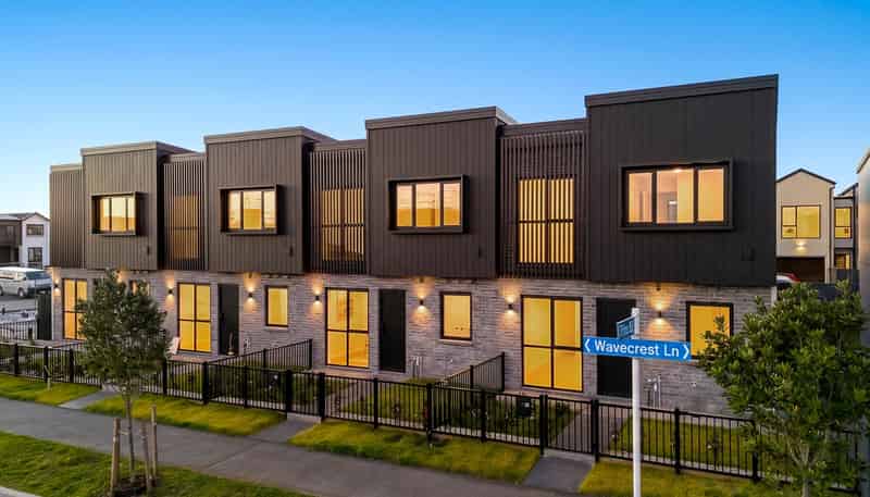 85 Wavecrest Lane, Hobsonville