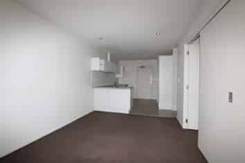 C16/60 Masons Road, Albany