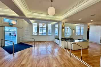 Bar/Restaurant for Lease in CBD