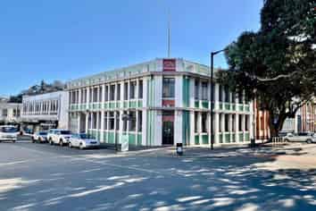 Bar/Restaurant for Lease in CBD