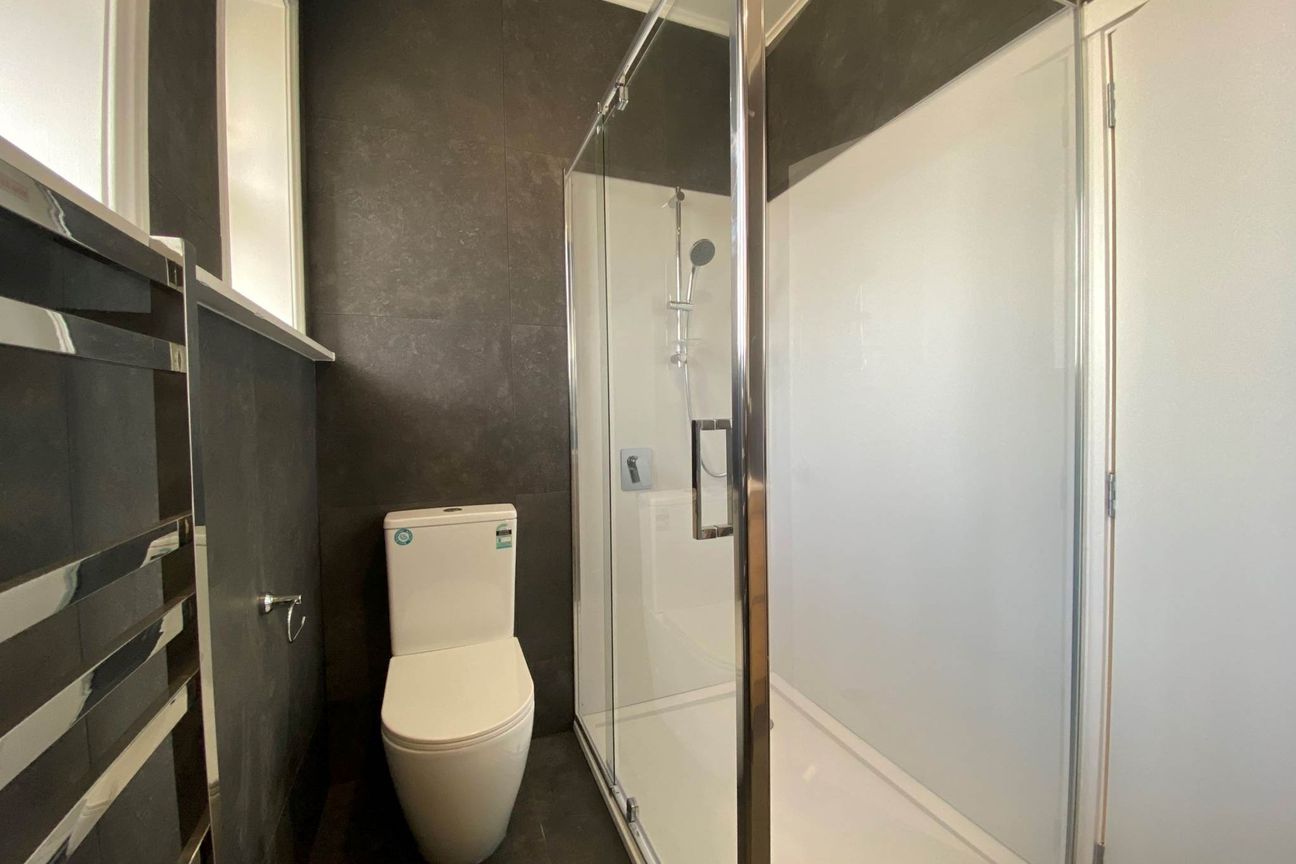 Massey Ave, Pets Negotiable – pohled 6