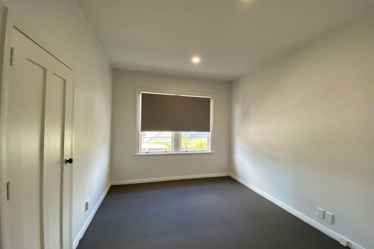 Massey Ave, Pets Negotiable – pohled 4