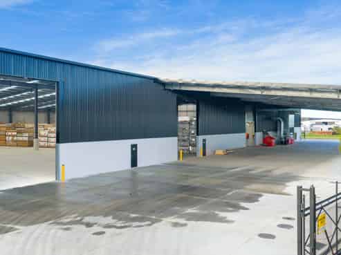 Premium high stud warehouse