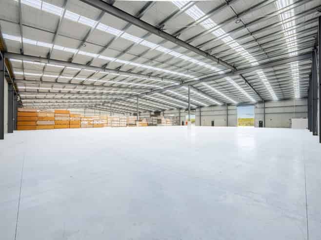 Premium high stud warehouse