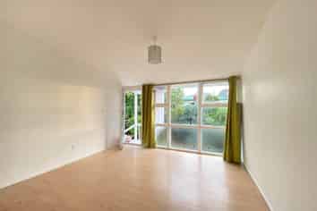 3/90 Mt Royal Avenue, Mount Albert