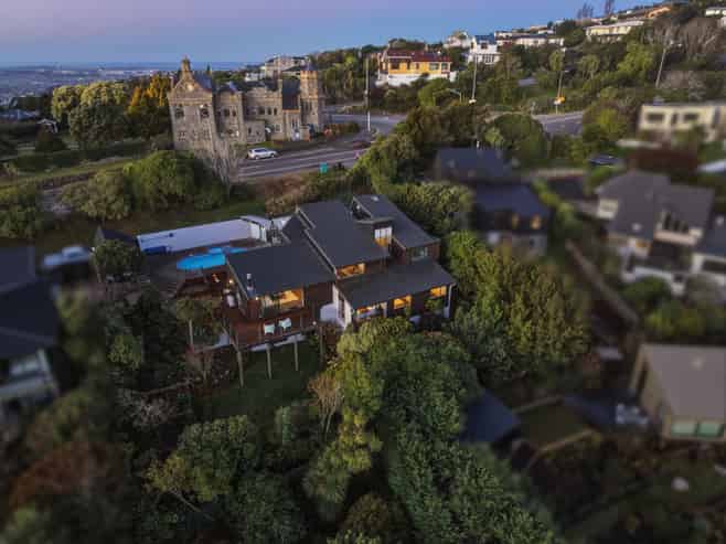 168 Dyers Pass Road, Cashmere