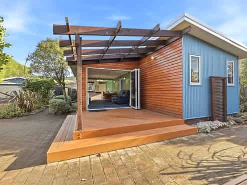 36 Driver Street, Long Beach