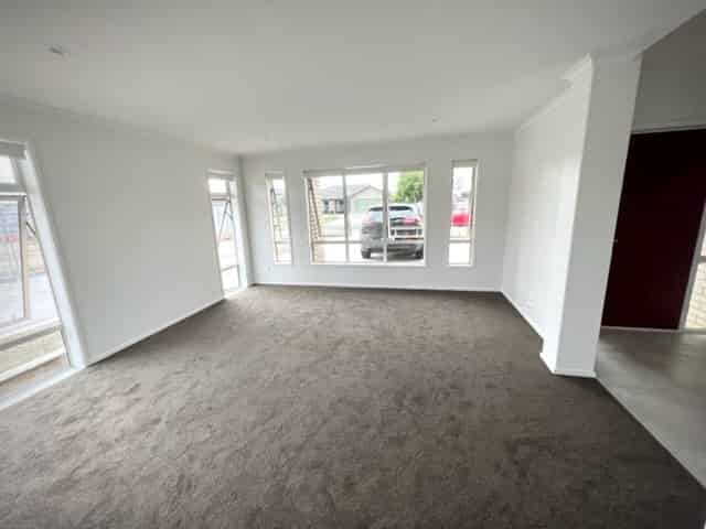 7 Tiaki Way, Cambridge