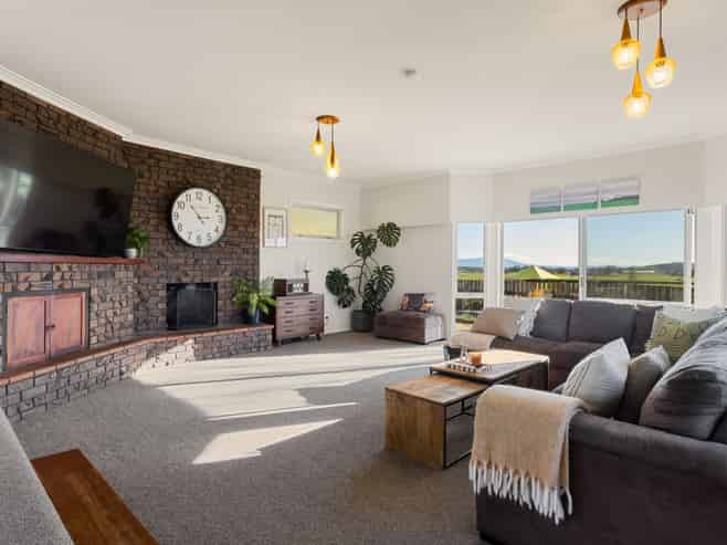 80 Robinson Road, Rotoorangi