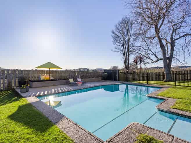 80 Robinson Road, Rotoorangi