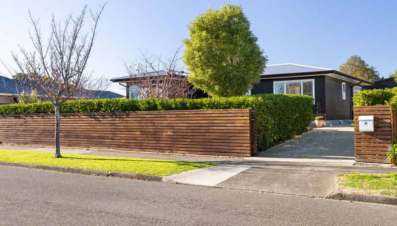 41 Rosedale Crescent, CLOVERLEA
