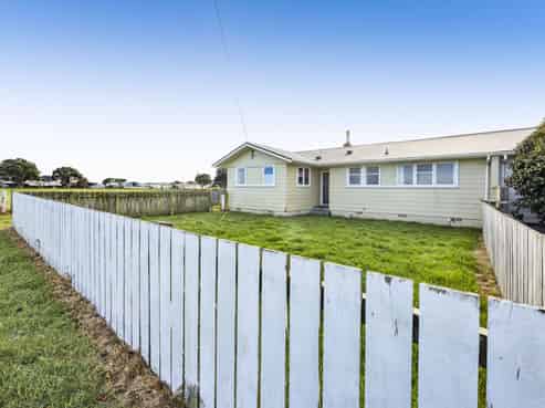 12 Edinburgh Street, Patea