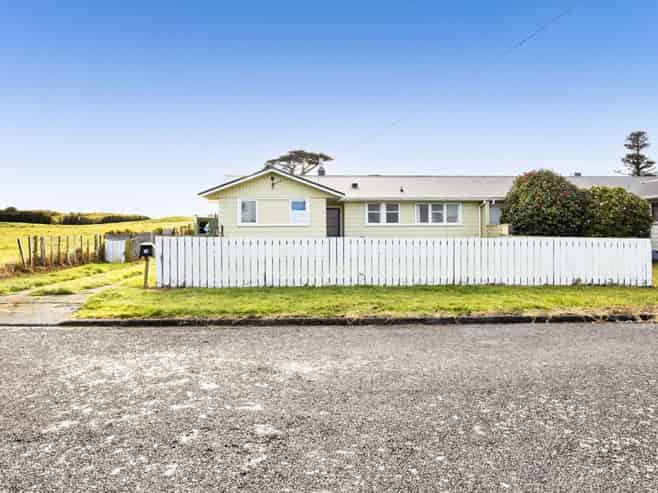12 Edinburgh Street, Patea