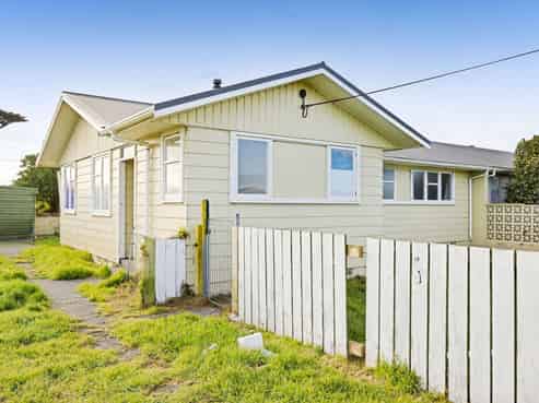 12 Edinburgh Street, Patea